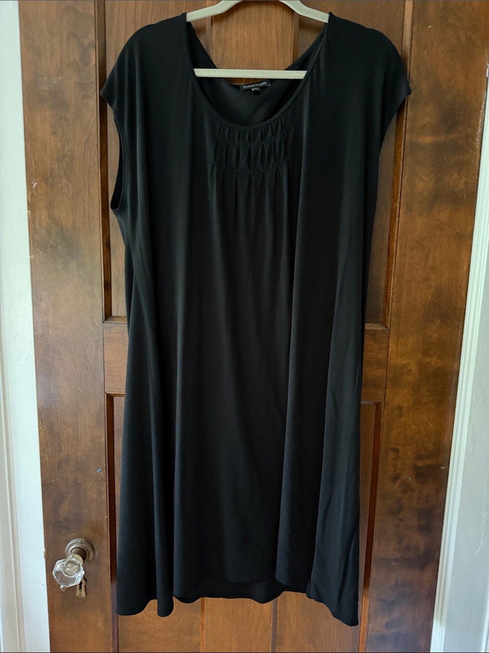 Eileen Fisher Black Scoop Neck cap sleeve Top